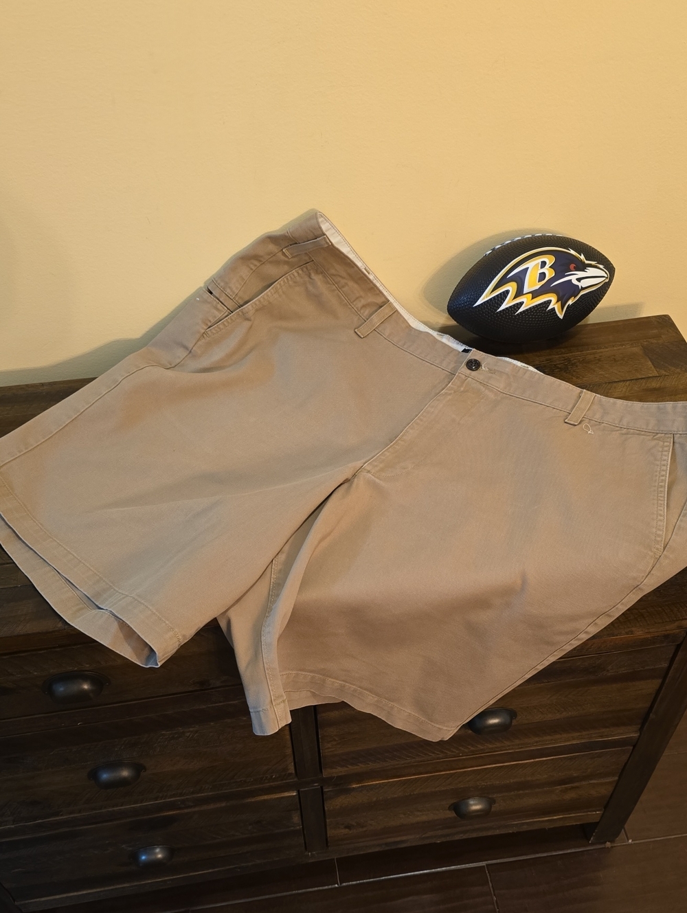 Men's Classic Khaki Dockers Chino Shorts